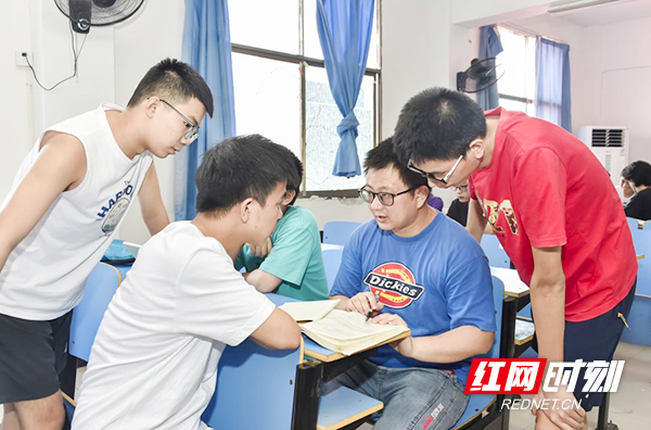 图片1.jpg 图片1.jpg